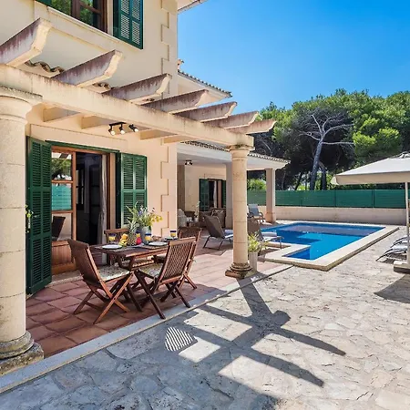 Casa Martina - Private Pool & 150m From The Villa *