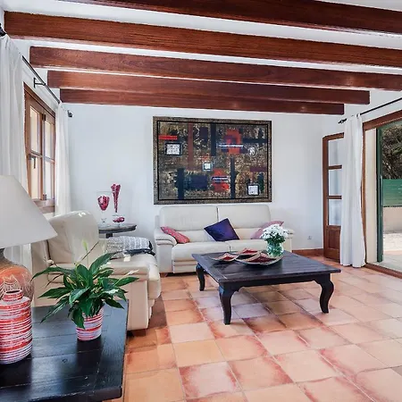 Casa Martina - Private Pool & 150m From The